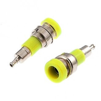 Z010 4mm panel jack YELLOW Z010 4mm panel jack YELLOW
